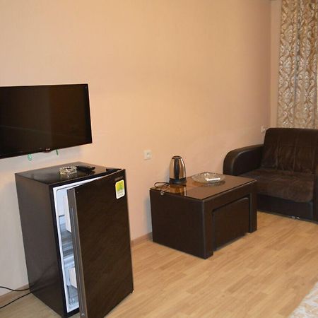 גגרה Hotel Sea מראה חיצוני תמונה